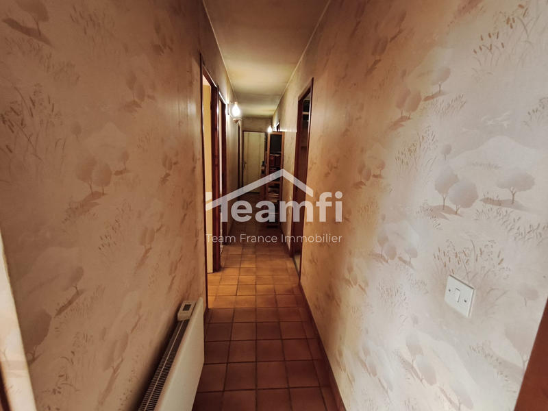 Maison - 110 m² - 4 pièces