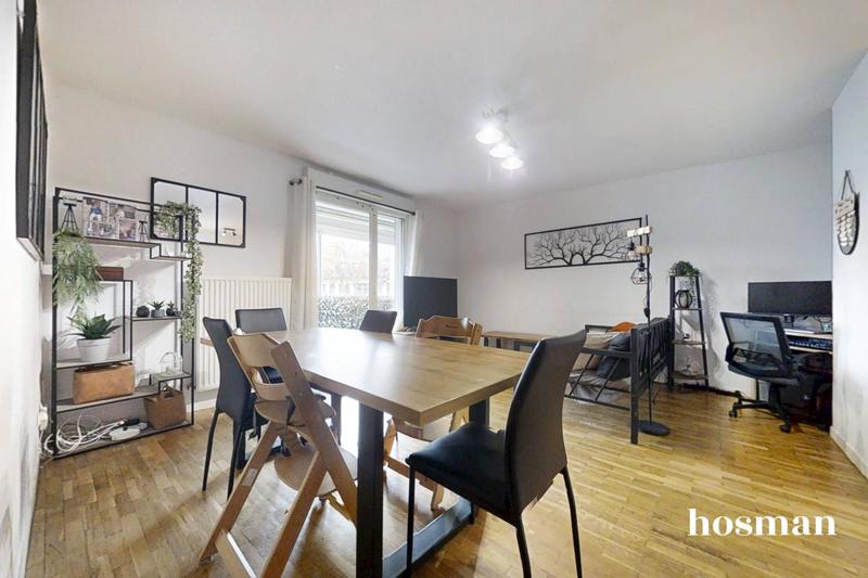 Appartement - 120 m² - 4 pièces