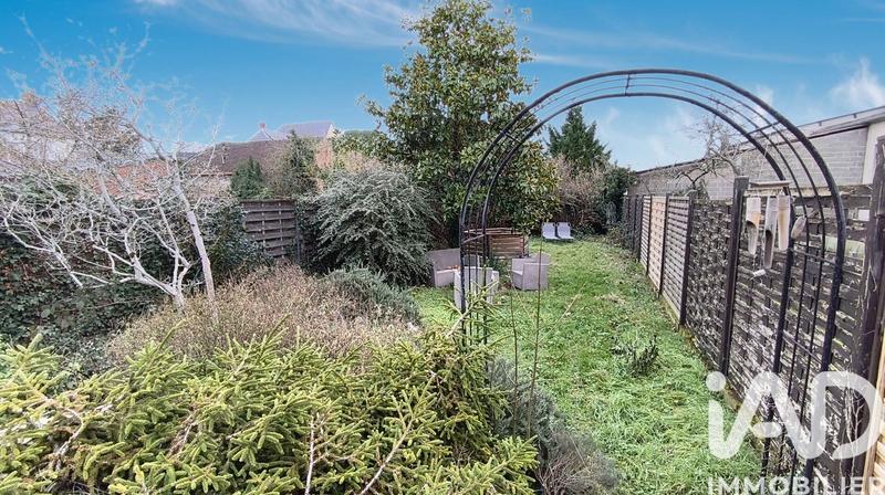 Maison - 140 m² - 8 pièces