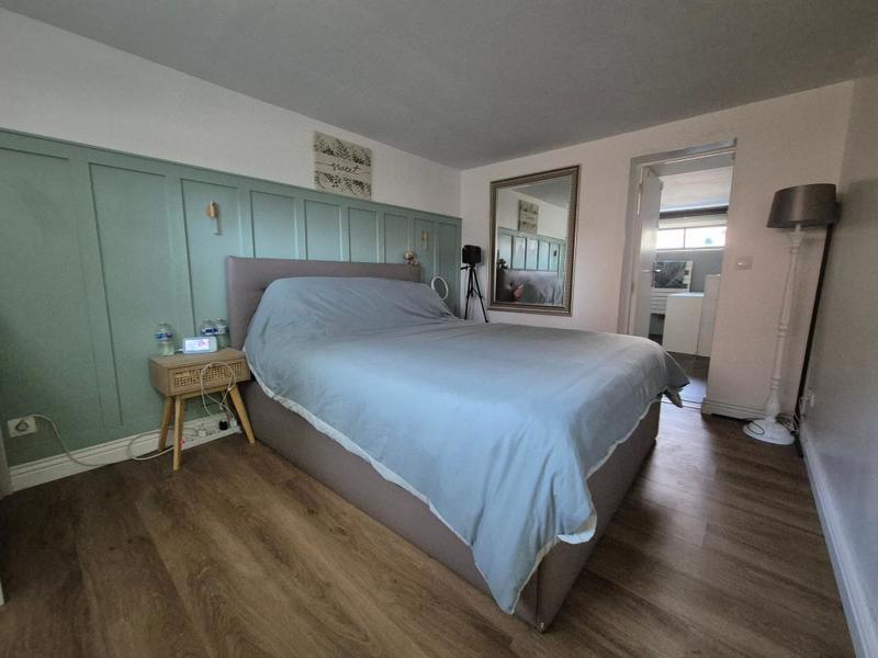 Maison - 101 m² - 5 pièces