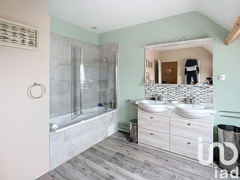 Maison - 134 m² - 5 pièces