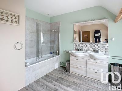 Maison - 134 m² - 5 pièces