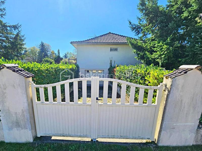 Maison traditionnelle - 84 m² - 5 pièces