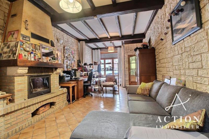 Maison - 95 m² - 4 pièces