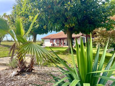 Propriété - 165 m² - 6 pièces