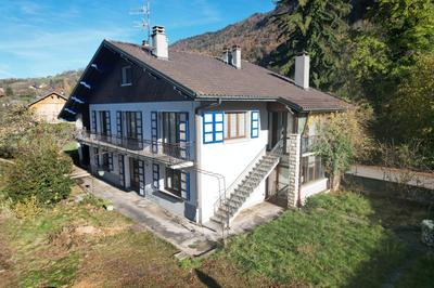 Maison ancienne - 184 m² - 10 pièces