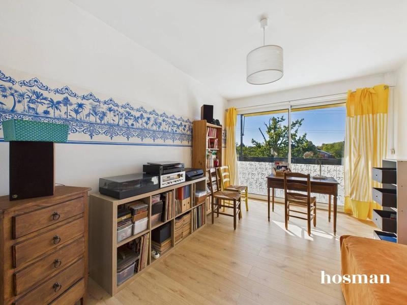 Appartement - 82 m² - 4 pièces