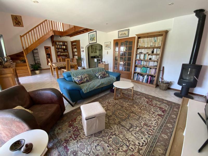 Maison - 146 m² - 6 pièces