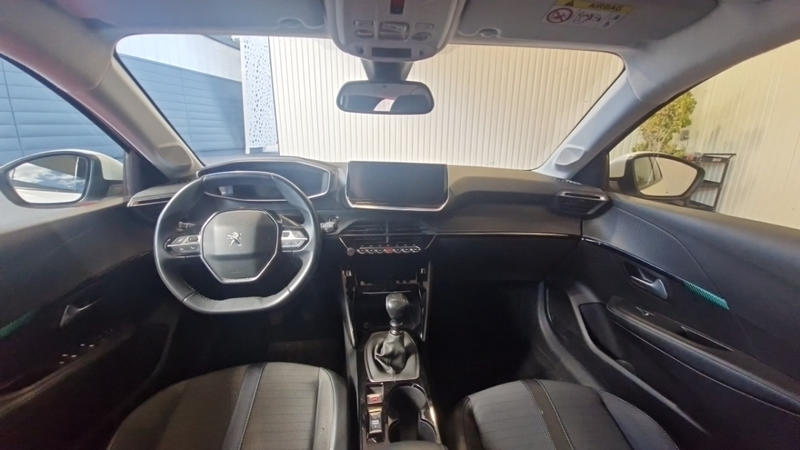 Peugeot 208 bluehdi 100 ss allure