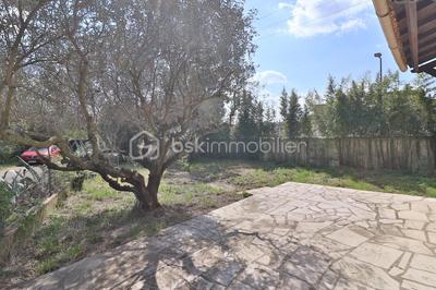 Maison - 96 m² - 3 pièces