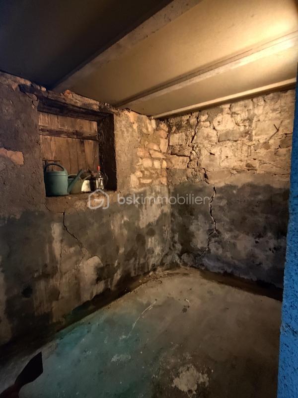 Maison - 150 m² - 1 pièce