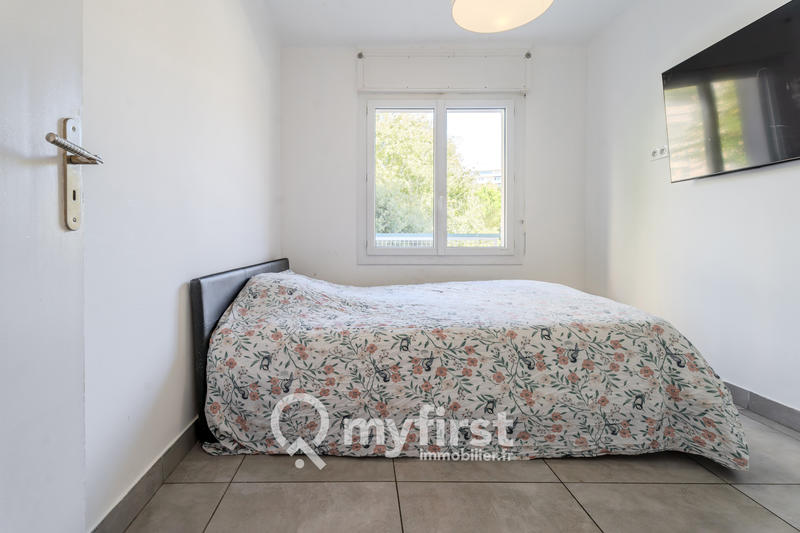 Appartement - 97 m² - 5 pièces