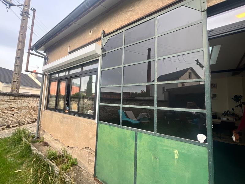 Maison - 259 m² - 5 pièces