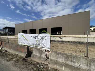 Local commercial - 275 m²