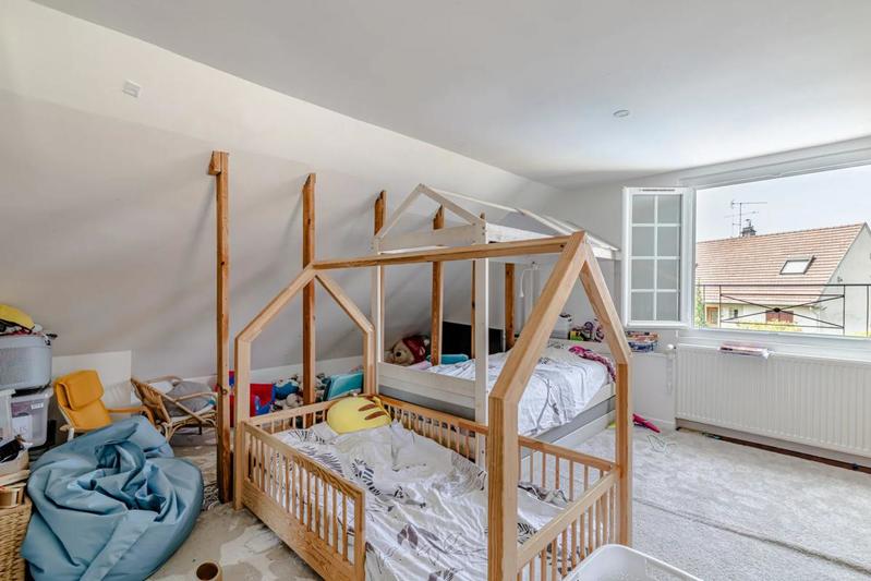 Maison - 170 m² - 6 pièces