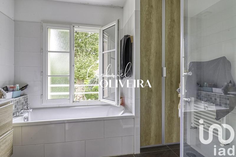 Maison - 149 m² - 7 pièces