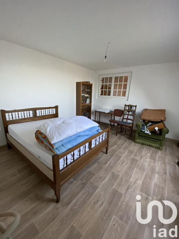 Maison - 230 m² - 10 pièces