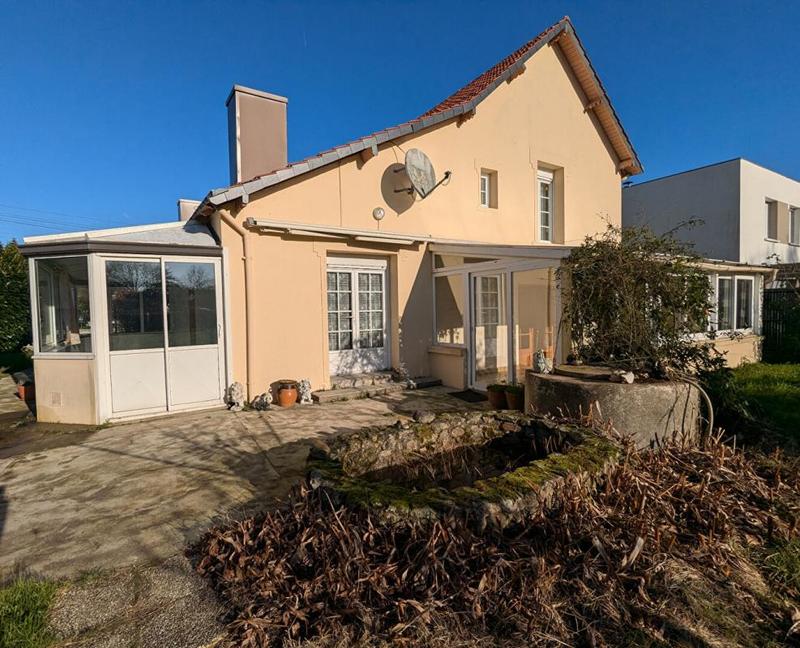 Maison - 92 m² - 5 pièces