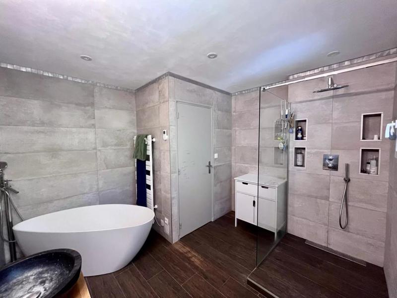 Maison - 170 m² - 5 pièces