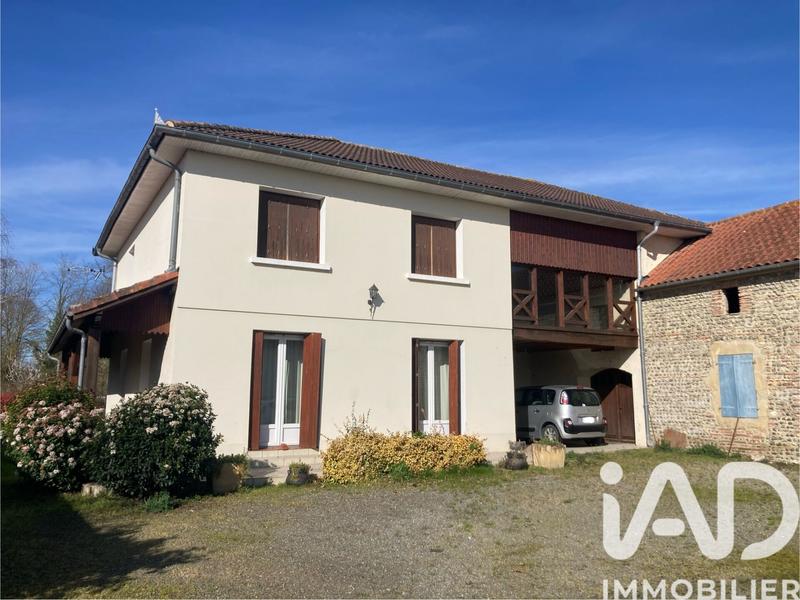 Maison de village - 166 m² - 6 pièces