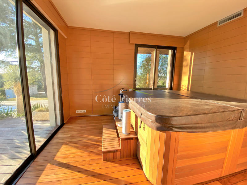 Appartement - 115 m² - 3 pièces