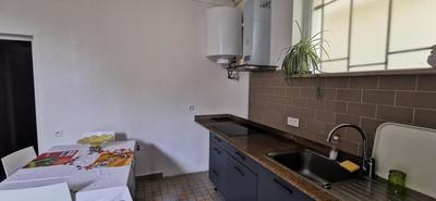 Maison - 152 m² - 8 pièces