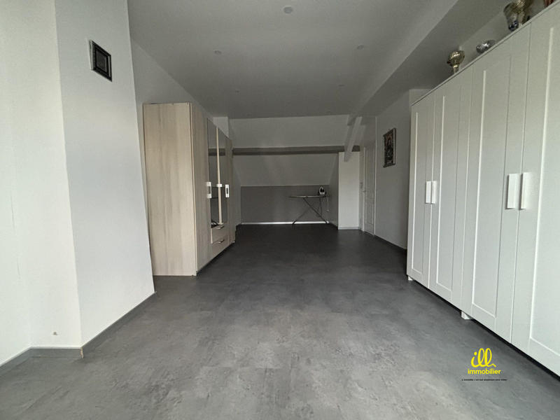 Maison - 145 m² - 6 pièces