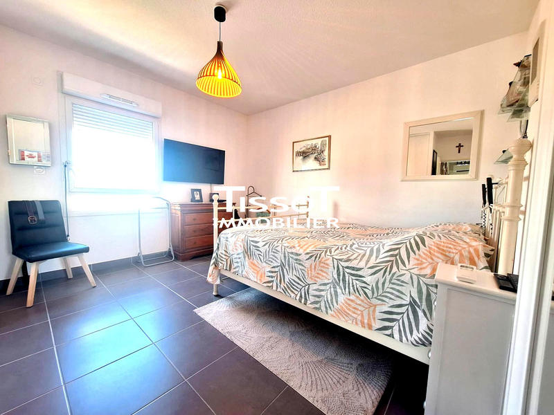 Appartement - 95 m² - 4 pièces