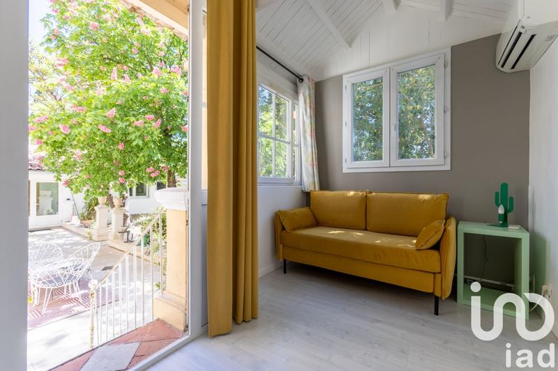 Appartement - 185 m² - 8 pièces