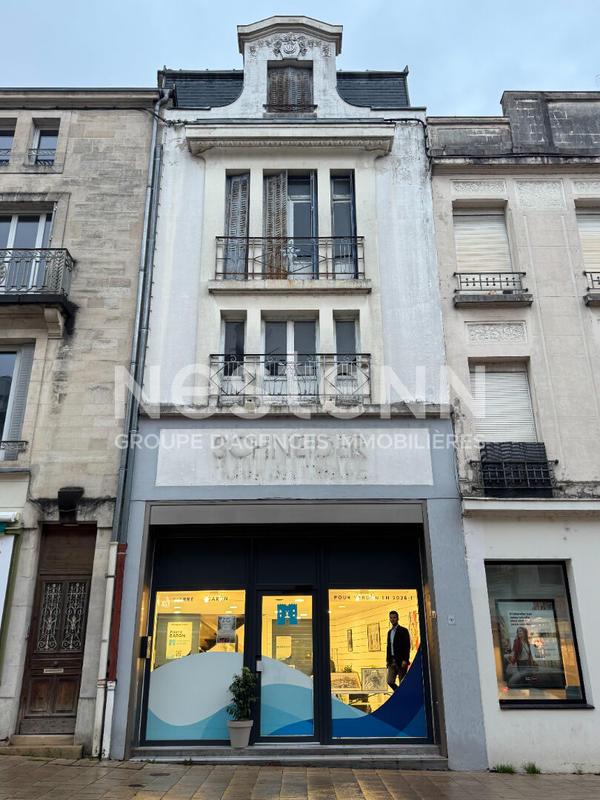 Local commercial - 195 m²