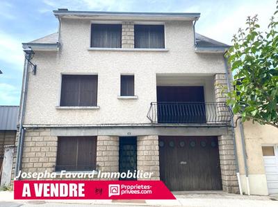 Maison - 131 m² - 7 pièces