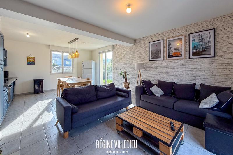 Maison - 92 m² - 5 pièces