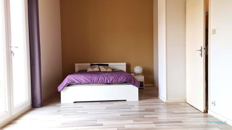 Villa - 196 m² - 8 pièces