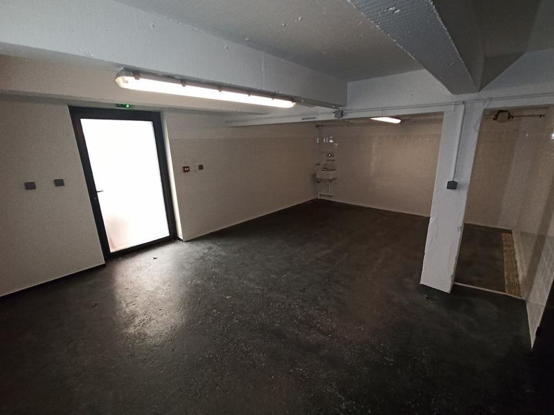 Local commercial - 468 m²