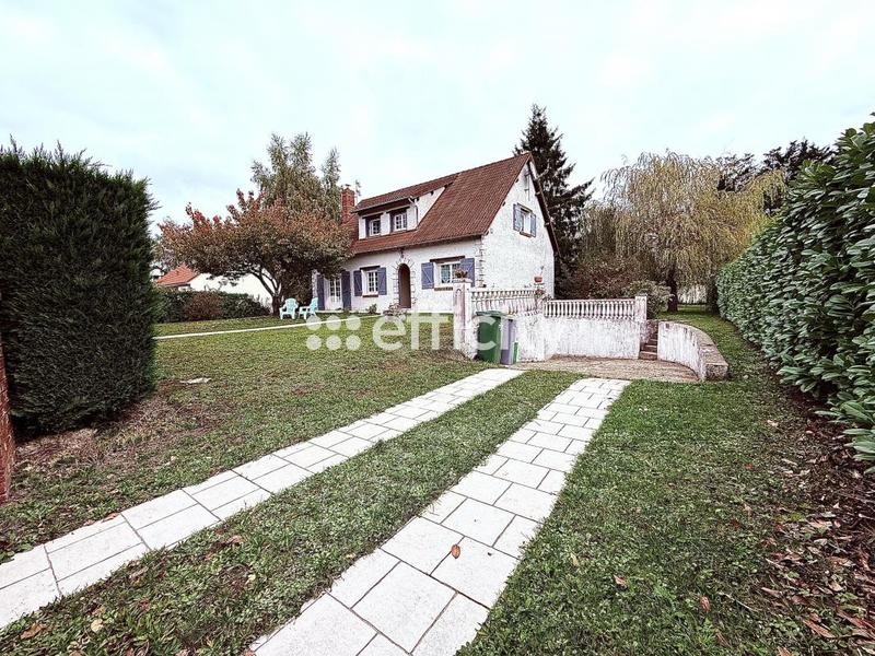 Maison - 145 m² - 6 pièces