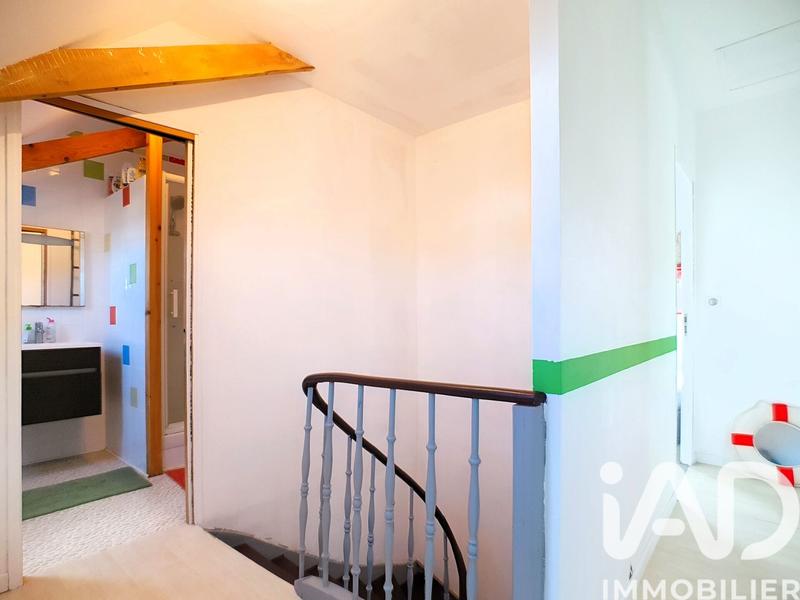 Maison - 148 m² - 9 pièces