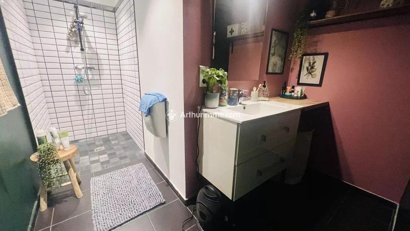 Appartement - 49 m² - 2 pièces