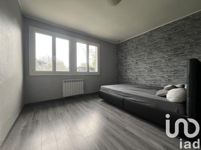 Maison - 83 m² - 5 pièces