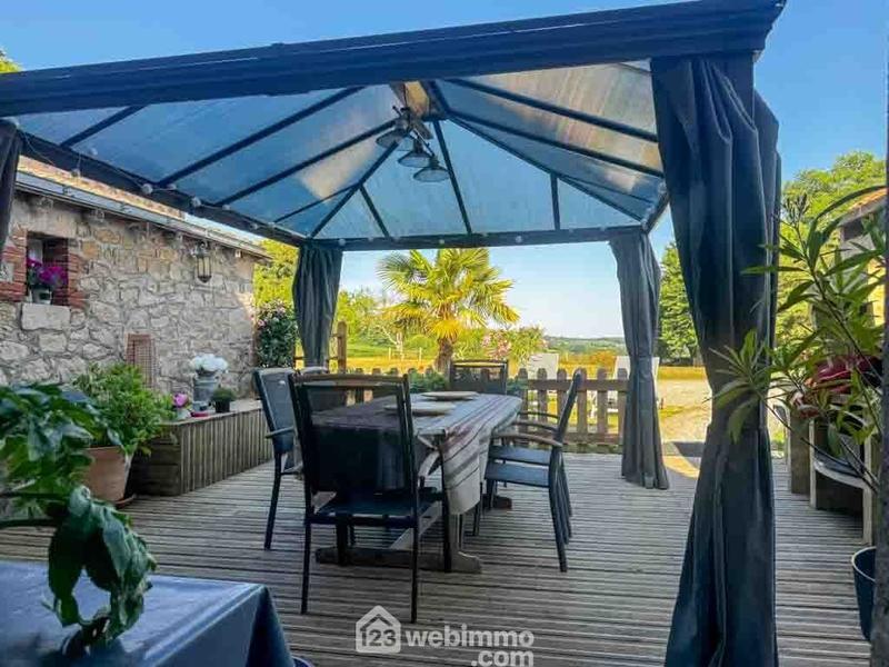 Ferme - 370 m² - 12 pièces