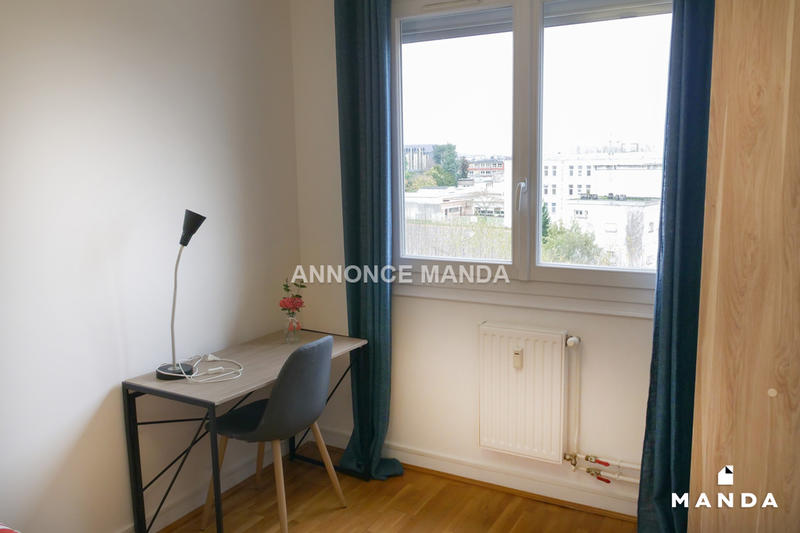 Chambre - 10 m² - 4 pièces