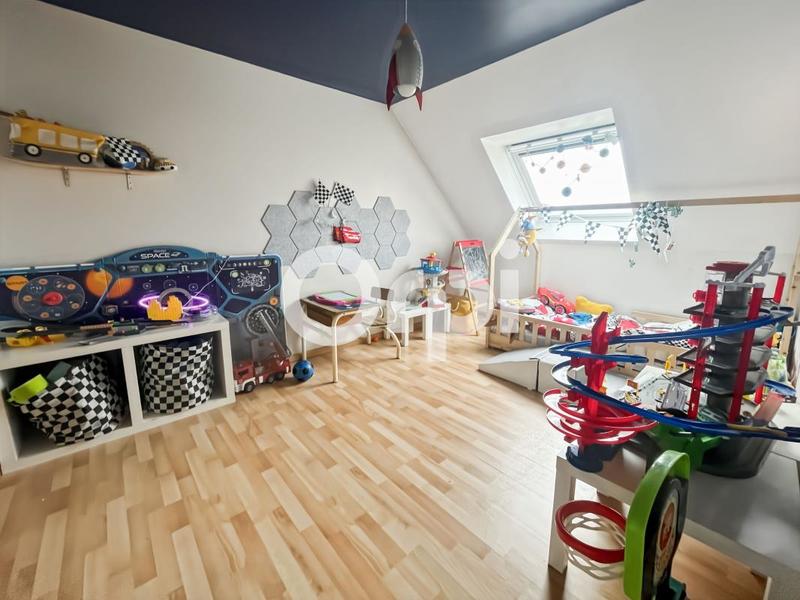 Maison - 103 m² - 4 pièces