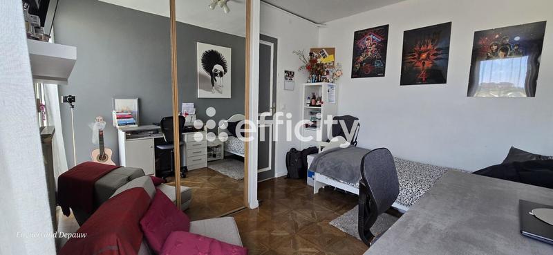 Appartement - 76 m² - 5 pièces