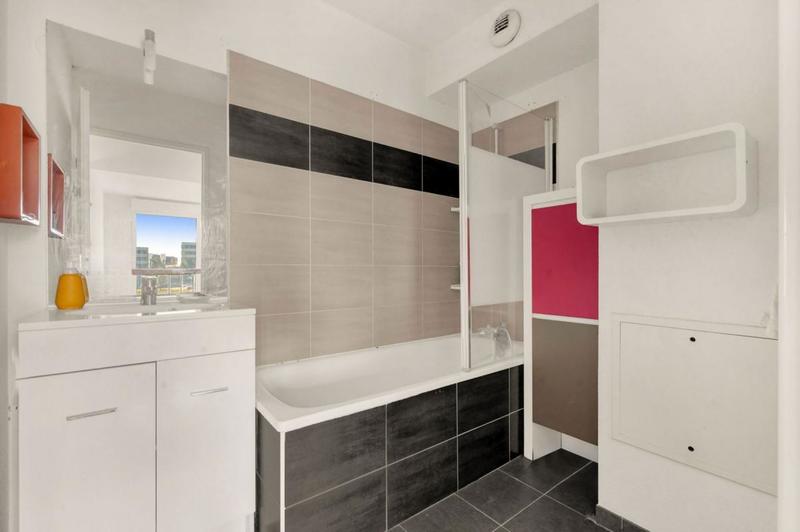 Appartement - 83 m² - 4 pièces