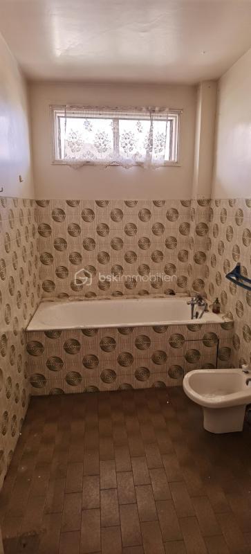 Appartement - 104 m² - 3 pièces