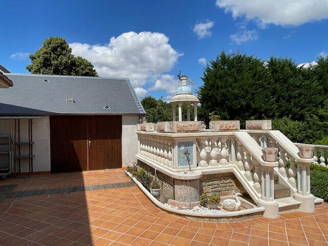 Maison - 174 m² - 6 pièces