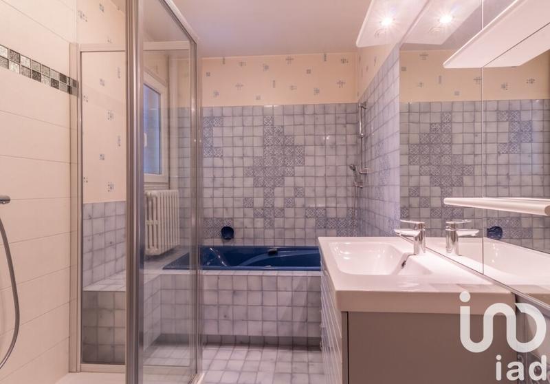 Appartement - 83 m² - 3 pièces