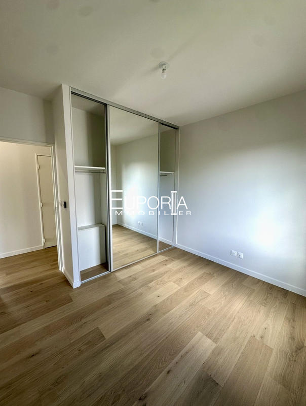 Appartement - 127 m² - 4 pièces