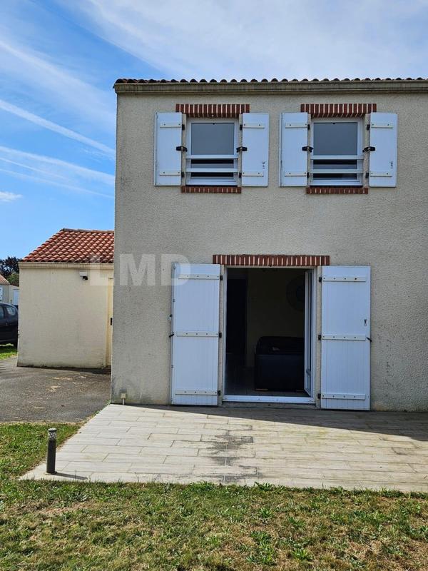 Maison traditionnelle - 70 m² - 4 pièces