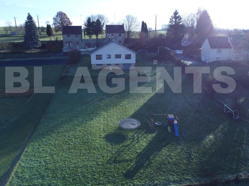 Maison - 100 m² - 5 pièces