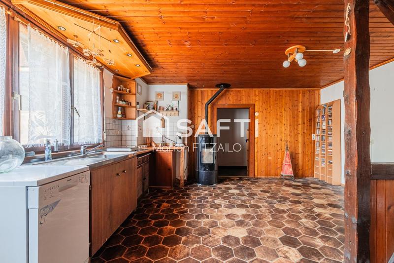 Maison - 202 m² - 7 pièces